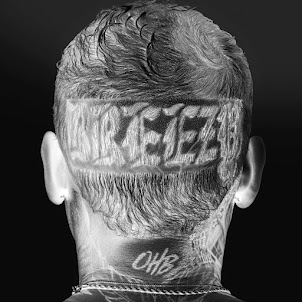 Chris Brown — Nobody Has To Know (Feat. Davido)