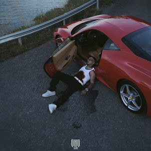 Uzi — Aklın Hep Bende (feat. Motive & Ft Kings)